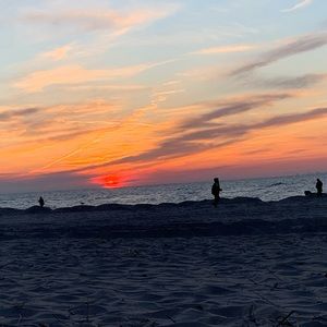 Meet your Posher, Aly